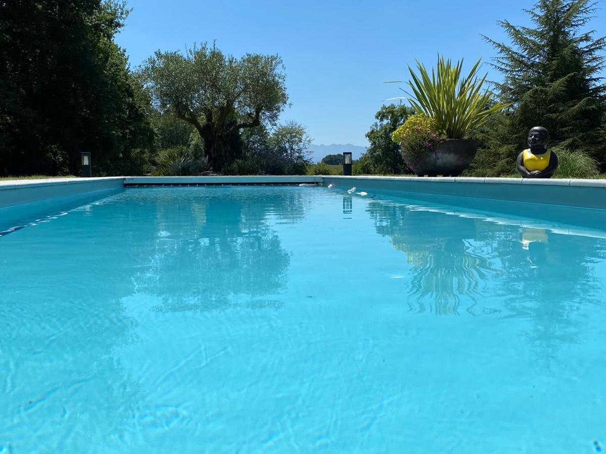 Aou Saintou Otel Morlaas Dış mekan fotoğraf